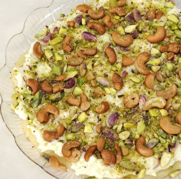 معجوقة بالقشطة والمكسرات / ك